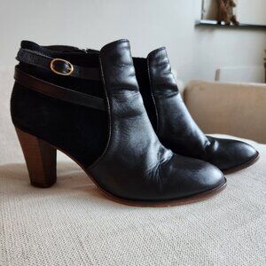🇫🇷 Sezane-inspired Black Leather & Suede Heeled Ankle Boots - US 10
